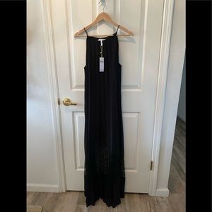 BCBG BLACK MAXI LACE BOTTOM -NWT ✨
